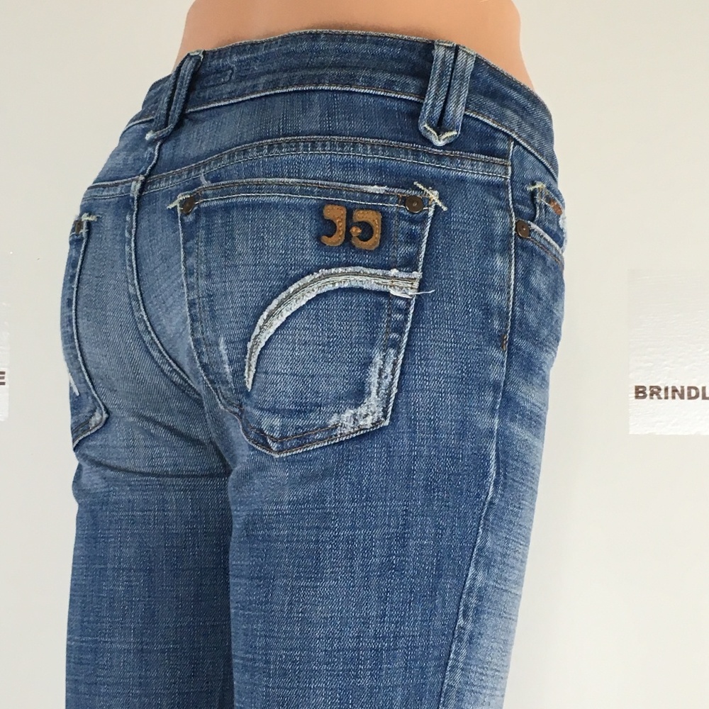 Joes Jeans medium wash W 26 ( EUC )